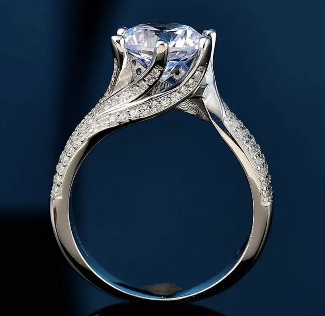 Super Sparkling Diamond Ring