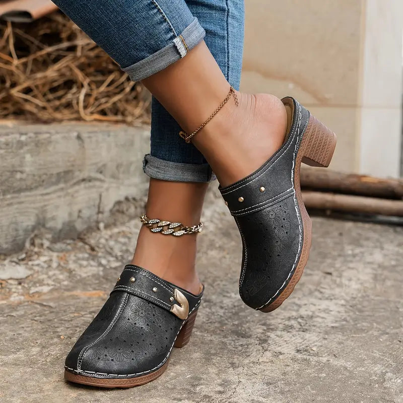 Retro Chunky Heel Sandals-Black Only