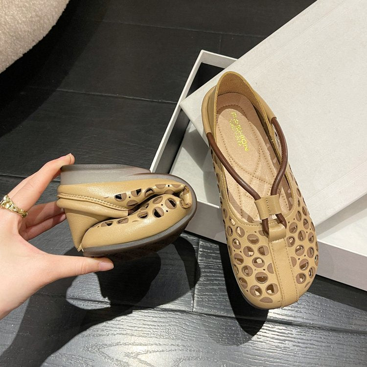 【Clearance Sale】Hollow Out Soft Sole Leather Sandals
