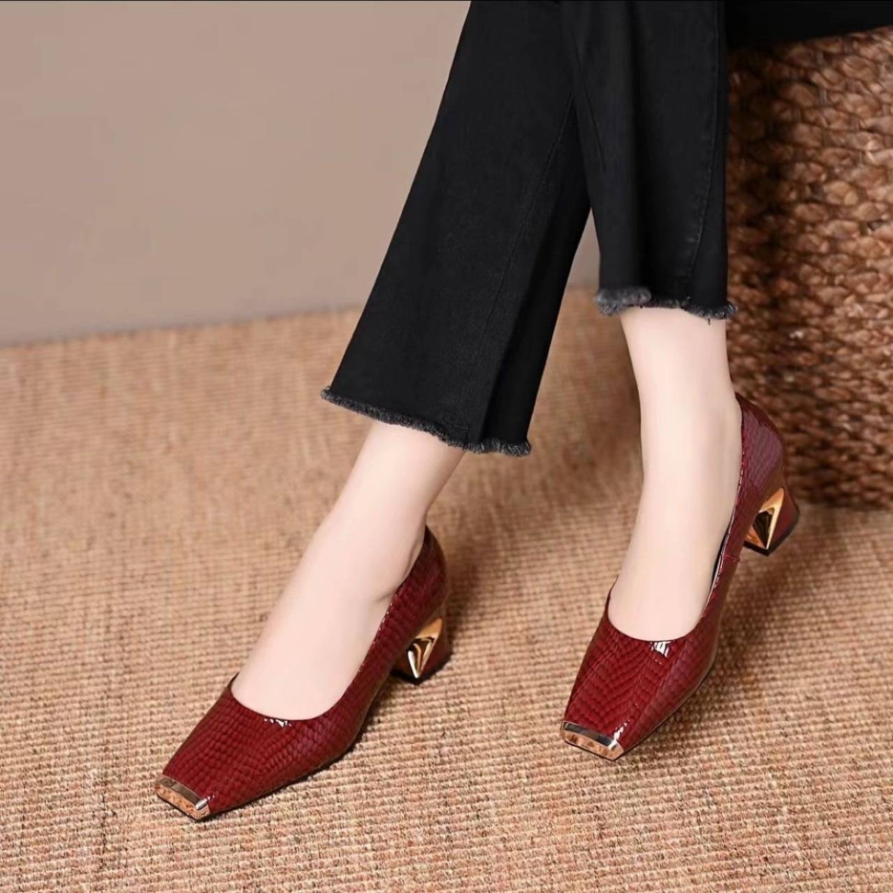 Women’s Metal-Toe Chunky Heels